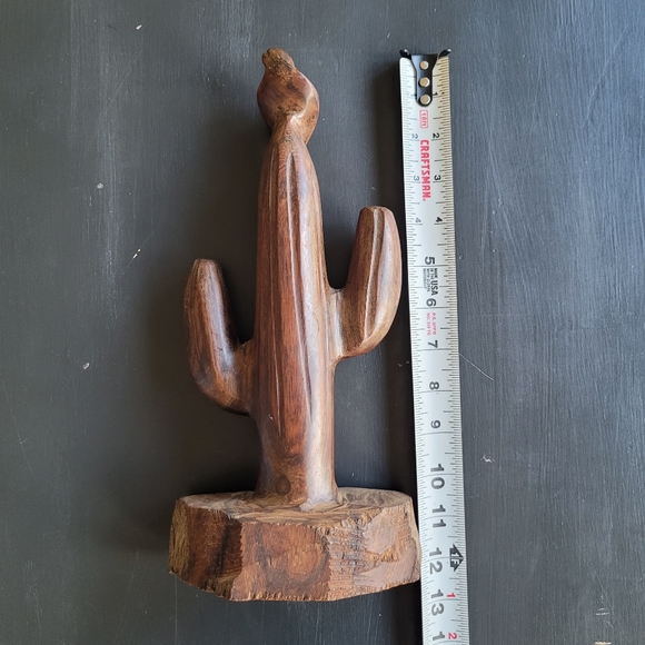 Vintage Mid-Century Large Carved Ironwood Saguaro Cactus with Bird of Prey/Hawk - Picture 14 of 16
